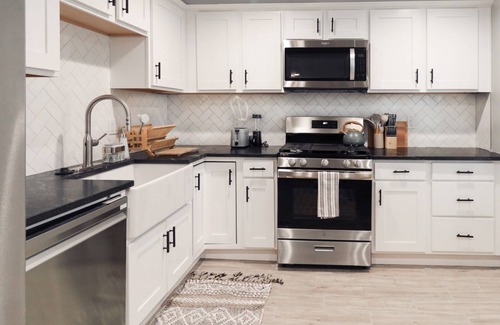 Central Oklahoma City Apartment | The 405 Contemporary