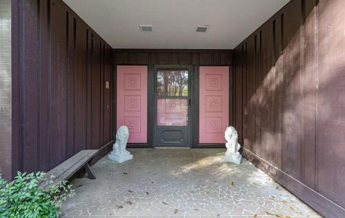 Gainesville House | The 4140 Hideaway