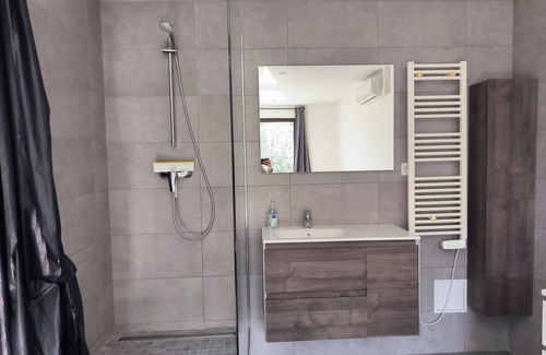 Saint-Etienne Apartment | THE 44 simple effective