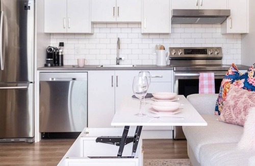 North End Apartment | The 601 - Justin & Jillian Properties