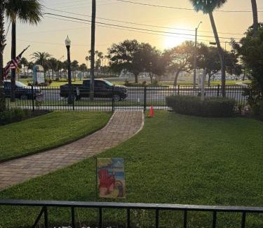 South Beach Street Historic District Bed & Breakfast | The Abbey House a B&B in Daytona Beach