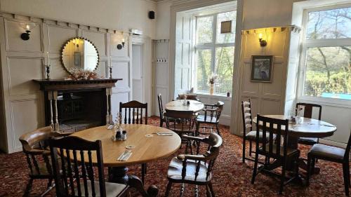 Buckfastleigh Hotel | The Abbey Inn
