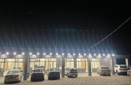 Khyber Pakhtunkhwa Hotel | The Abbott Crown Hotel Rajwal