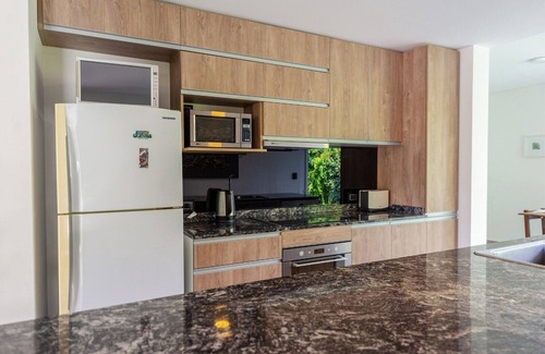 Chacras de Coria House | The Acacia Village: Colorful Lodge 8