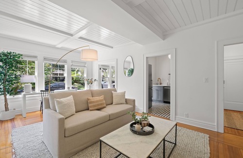Hyde Park Apartment | The Adaline