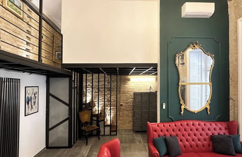 Palace District Apartment | The Address Loft Pal Str Luxury Experience for Groups