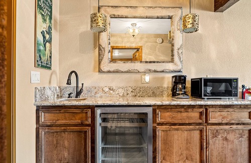 The Village Condo | The Adler's Nest | Lakefront, Pool, and Spa