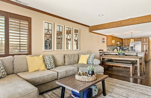 The Village Condo | The Adler's Nest | Lakefront, Pool, and Spa