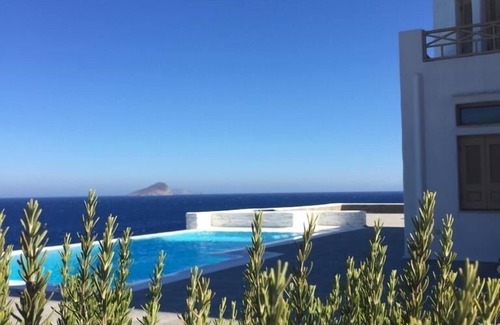 Kithnos Villa | The Aegean Sea in front of your eyes!