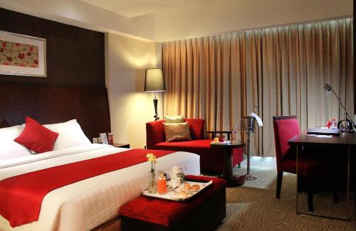 Ketintang Hotel | The Alana Surabaya