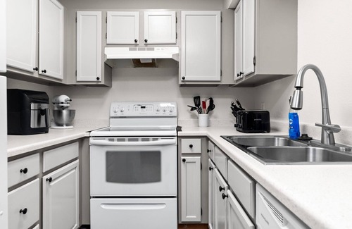 Sand Lake House | The Alaskan Wolf's Den Close to Airport, centrally located ; private entrance