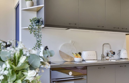 Versailles Apartment | The Alcove Royale, furnished with 3 stars tourism