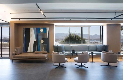 Mikrolimano Hotel | The Alex Monte Kastella, Santikos Collection