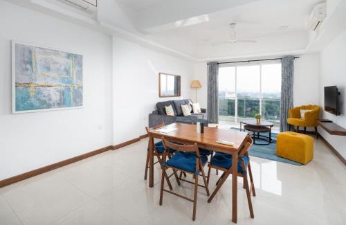 Bambalapitiya Apartment | The Alfred Fern - Modern 2-Bedroom Apartment with Pool in Prime Colombo 3