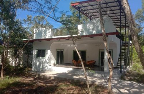 Srae Ambel House | The Alibi