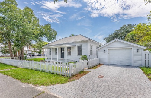 Tybee Island House | The Alley at North Beach *Bowling Alley & Pool*