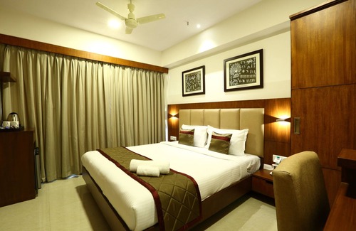 Jogeshwari East Hotel | The Altruist Business Hotel Andheri