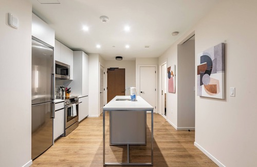 Seaport District Apartment | The Alyx at EchelonSeaport