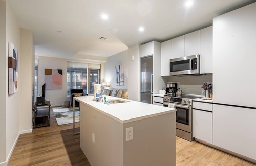 Seaport District Apartment | The Alyx at EchelonSeaport