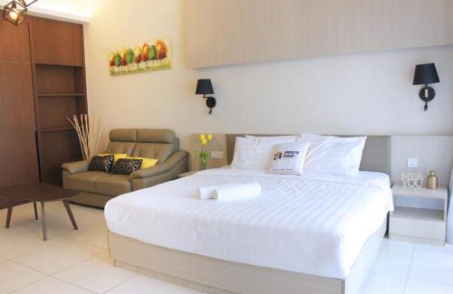 Jenjarom Apartment | The Amber Residence Putra Height by Sleepy Bear