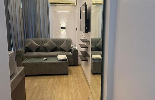 Gomti Nagar Hotel | The Amerin Suites