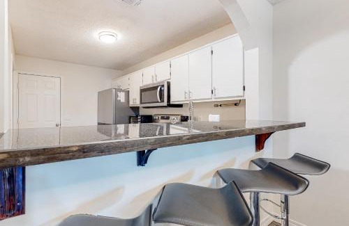 Navarre House | The Amity of Alhambra