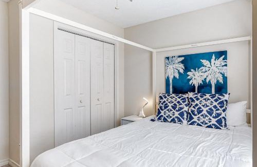 Navarre House | The Amity of Alhambra