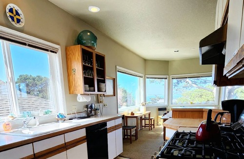 Tolovana Park House | The Anderson Trail House - Cannon Beach Property Mgmt