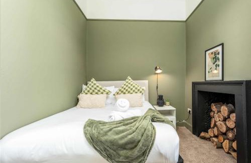 Prestwick Apartment | The Angus Suite