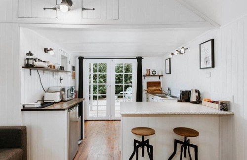 Central Mudgee House | The Annex - A Cosy Couples Retreat in Heart of Town