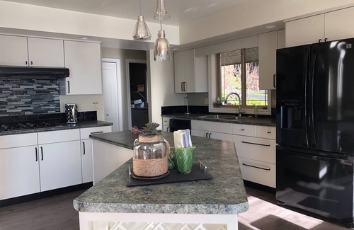 Halfmoon Bay House | The Annex- Family Fun on Sargeant Bay