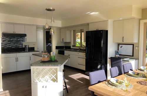 Halfmoon Bay House | The Annex- Family Fun on Sargeant Bay