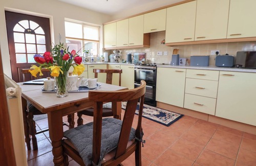 Malpas Cottage | THE ANNEX, romantic, character holiday cottage in Malpas