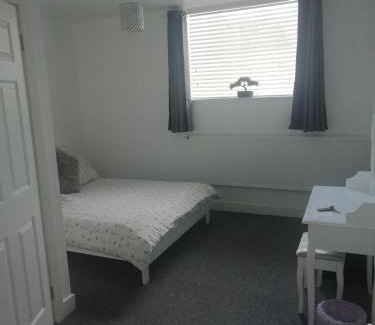Dowlais Hotel | The Antelope Hotel