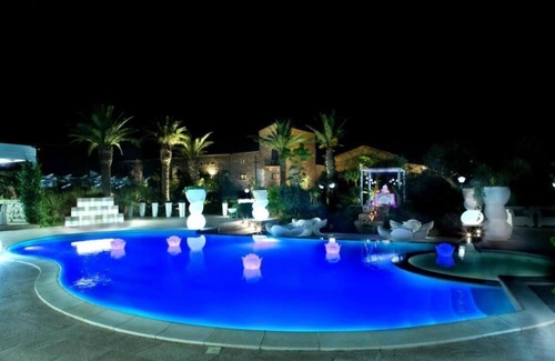 Partinico Apartment | The apartments are joined by two elegant and romantic suites.