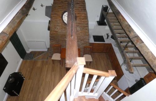 Kirk Sandall Apartment | The Apple Chamber Self Contained Apartment