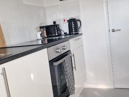 Yiewsley Apartment | The AppleTree