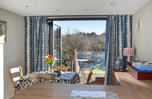 Newport House | The Apricot Tree