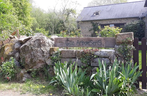 Breel House | The ArboréSenS gîte in the heart of Suisse Normande