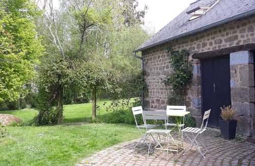 Breel House | The ArboréSenS gîte in the heart of Suisse Normande
