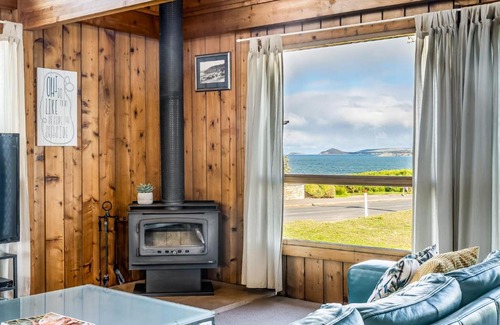 Port Elliot House | The Ark Family Beach House WIFI Netflix
