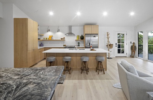 Marble Falls House | The Armadillo Villa! Hillside Haven with a Panoramic View of the Colorado River