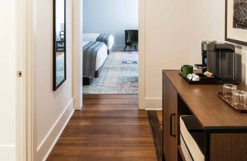 Old Town West Hotel | The Armstrong Hotel