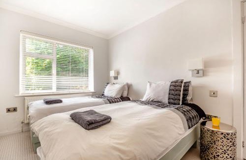 Bangor House | The Art Deco House