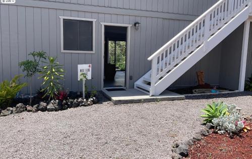 Ocean View House | The Art Garden- Hibiscus Guesthouse