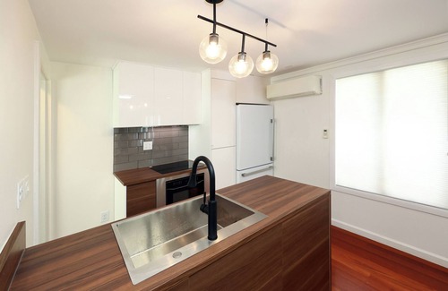 Columbus Apartment | The Artisan - An Atelier in Nature's Canopy