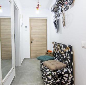 Tractorul Apartment | The Artist's Corner Brasov