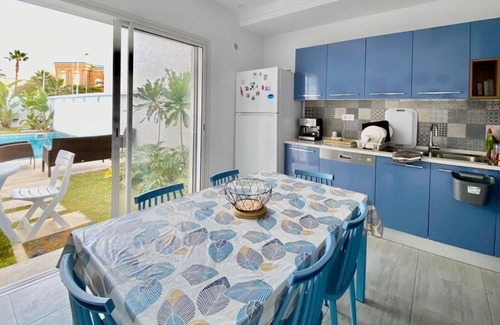 Yasmine Villa | The Artist's House