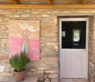 Milopotas Villa | The Artists House - Atelier Suite