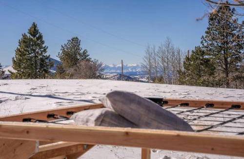 Cripple Creek House | The Aspen Ridge Stargazer